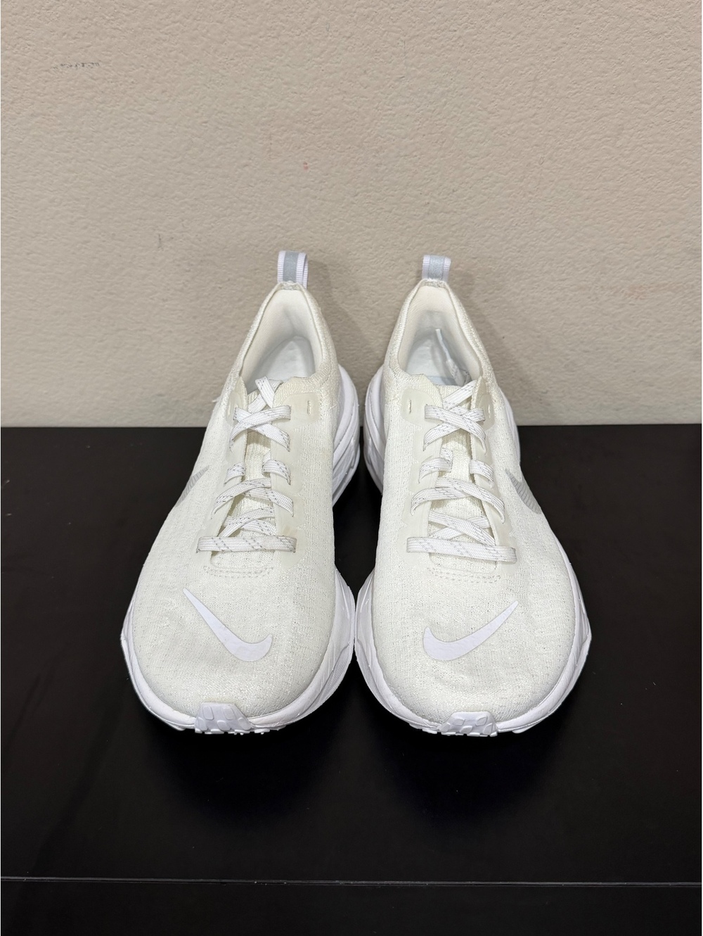 Size 7.5 - Nike Women’s ZoomX Invincible 3 “White Photon Dust” - Picture 3 of 6